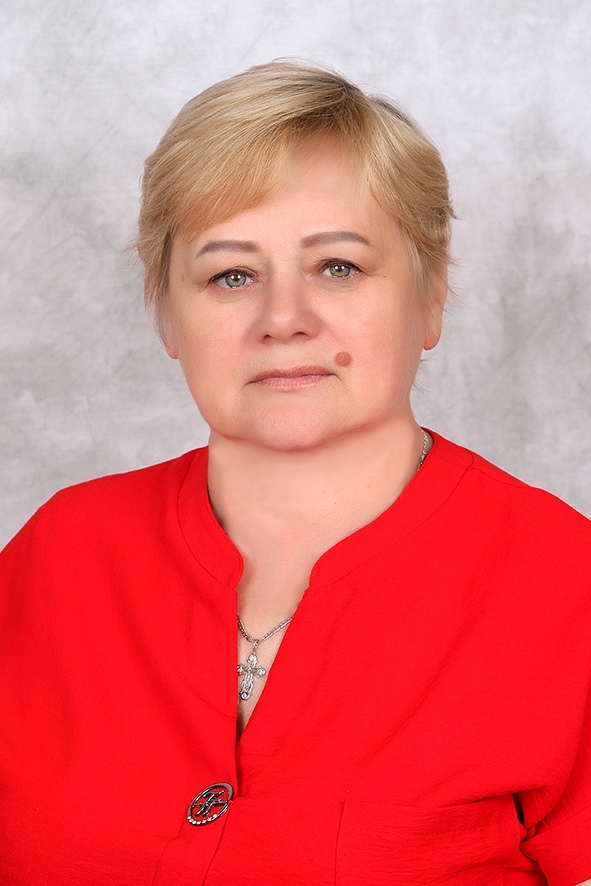 Иванова Валентина Николаевна.