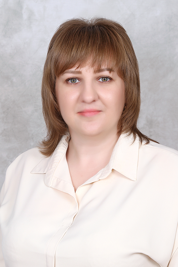 Пащук Елена Ивановна.